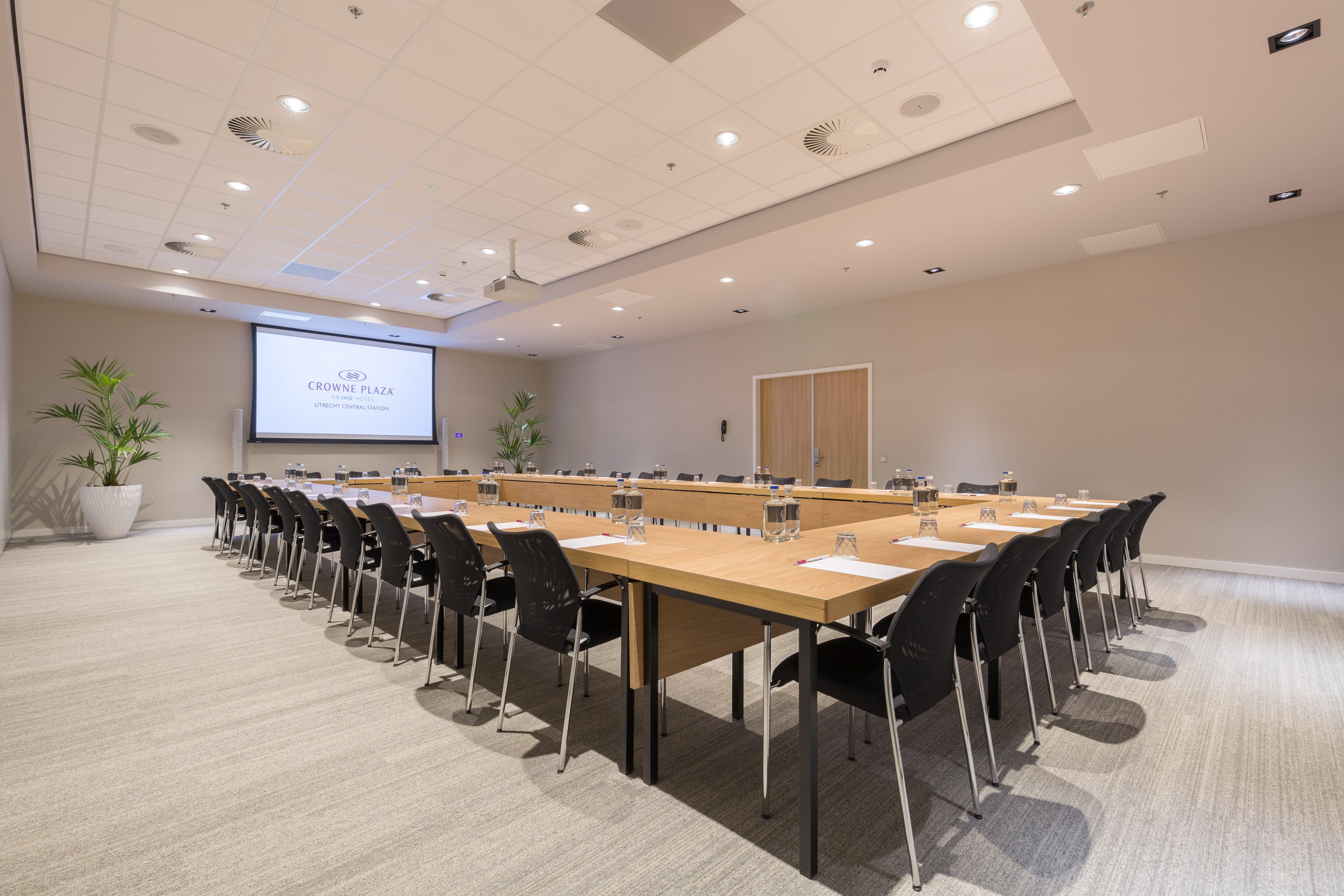Crowne Plaza Utrecht - Central Station By Ihg Екстериор снимка