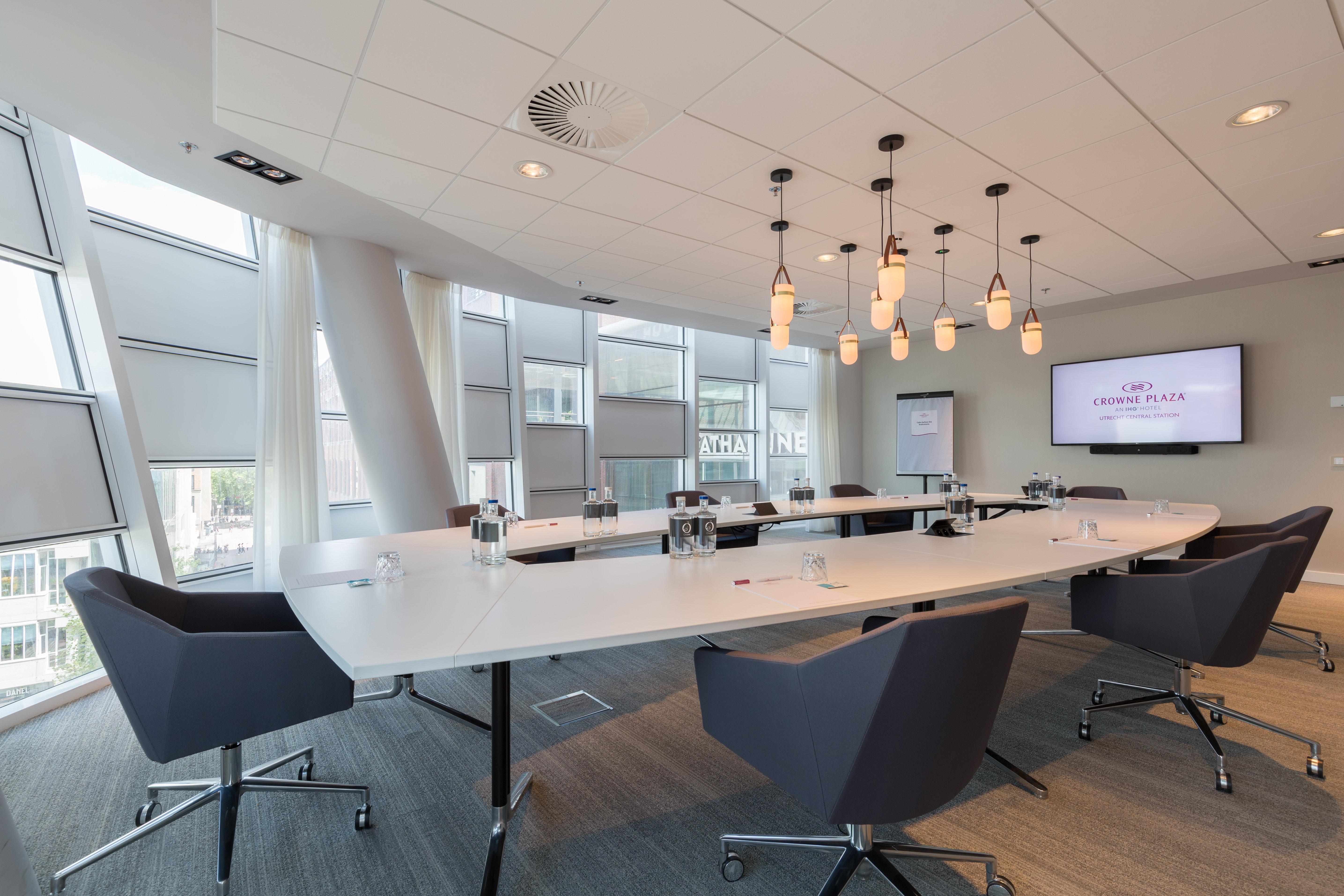 Crowne Plaza Utrecht - Central Station By Ihg Екстериор снимка