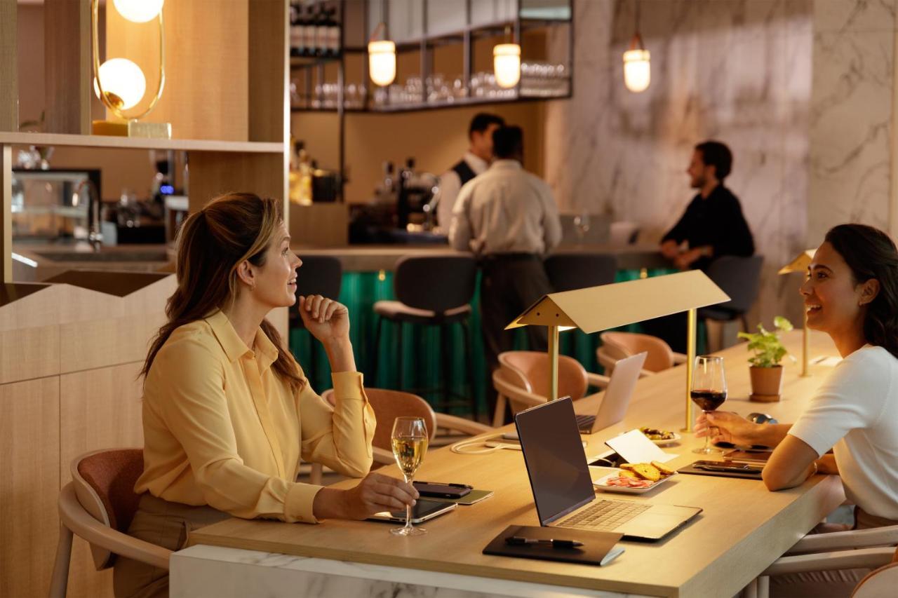 Crowne Plaza Utrecht - Central Station By Ihg Екстериор снимка