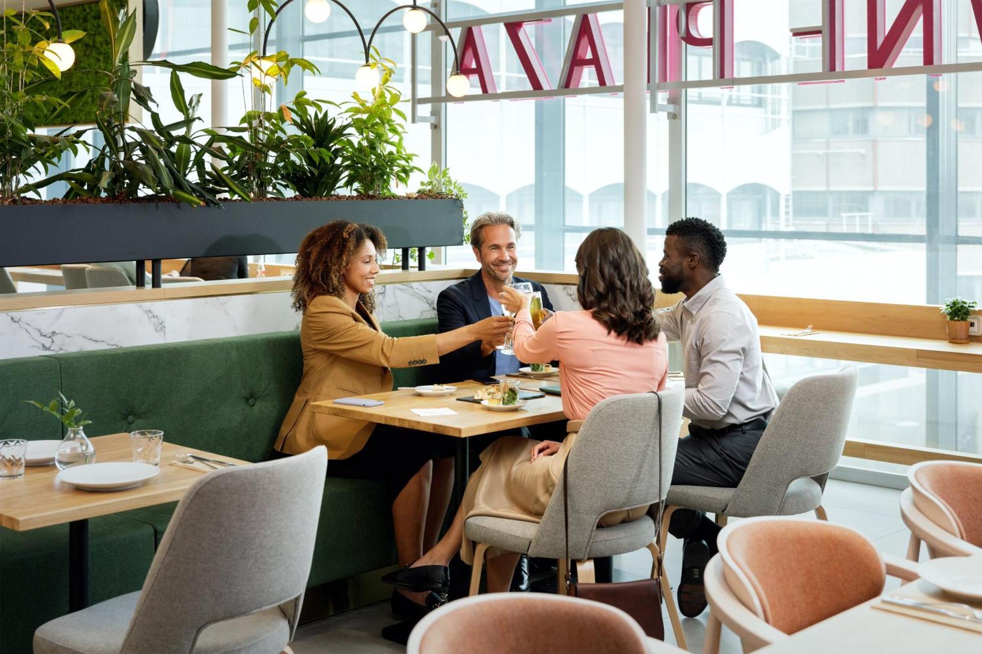 Crowne Plaza Utrecht - Central Station By Ihg Екстериор снимка