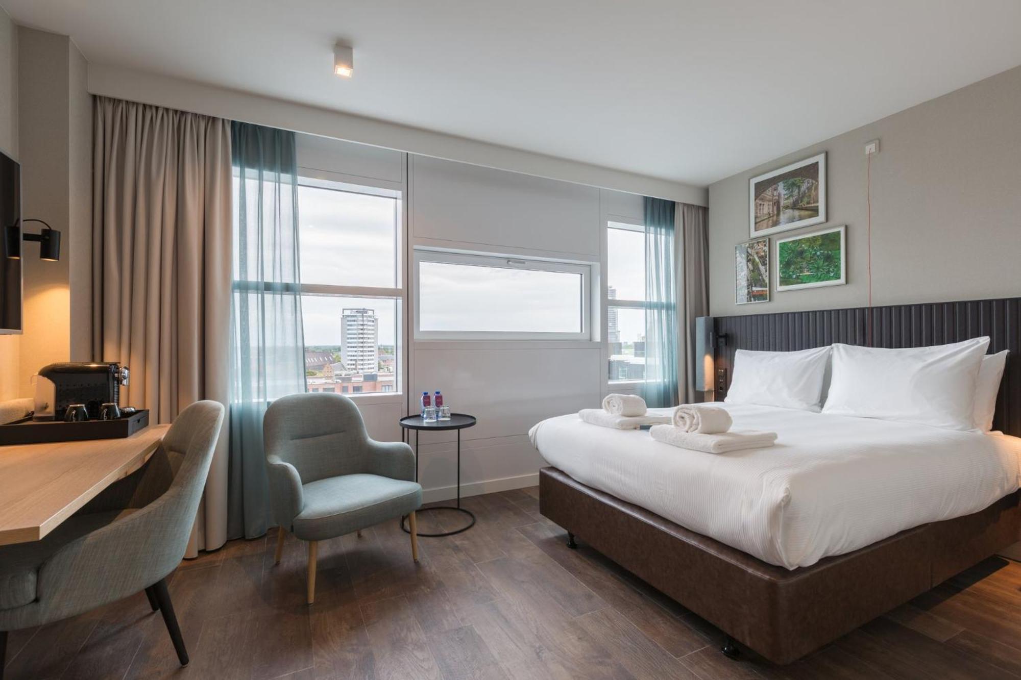 Crowne Plaza Utrecht - Central Station By Ihg Екстериор снимка